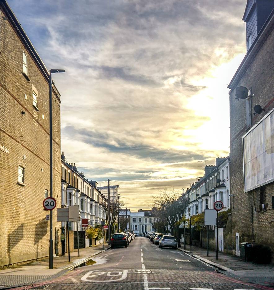 Southfields Area Guide